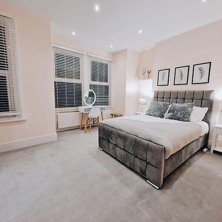 Double Room In Shared Flat Londra Exterior foto